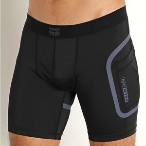 NASTY PIG DRILL COMPRESSION SHORT BLACK